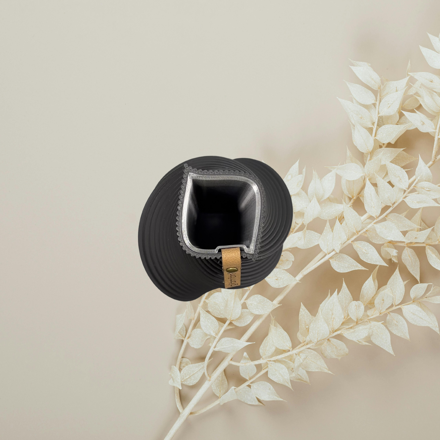 Skulpturale Designvase mit NFC & stabilem Stand