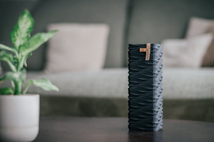 #4 Palazzo – Extravagante Designvase mit NFC & stabilem Stand